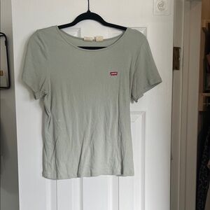 Levi's Women's Light Green Short Sleeve Tee